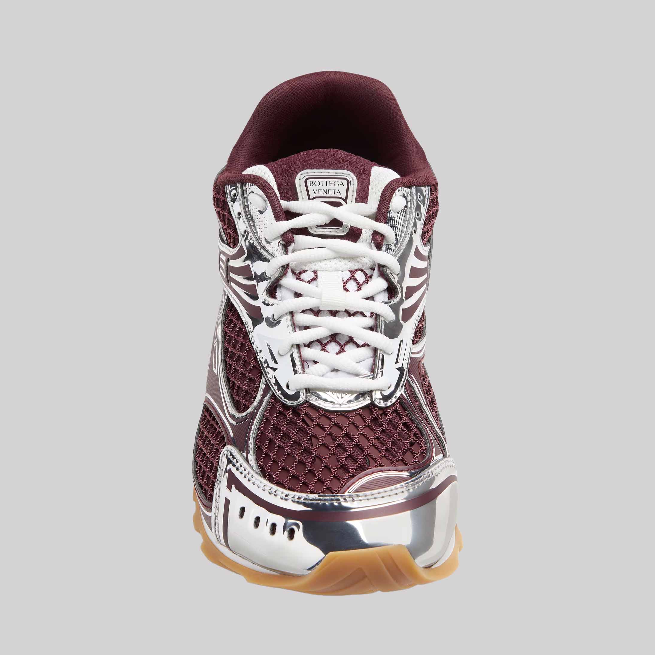 Orbit Sneaker