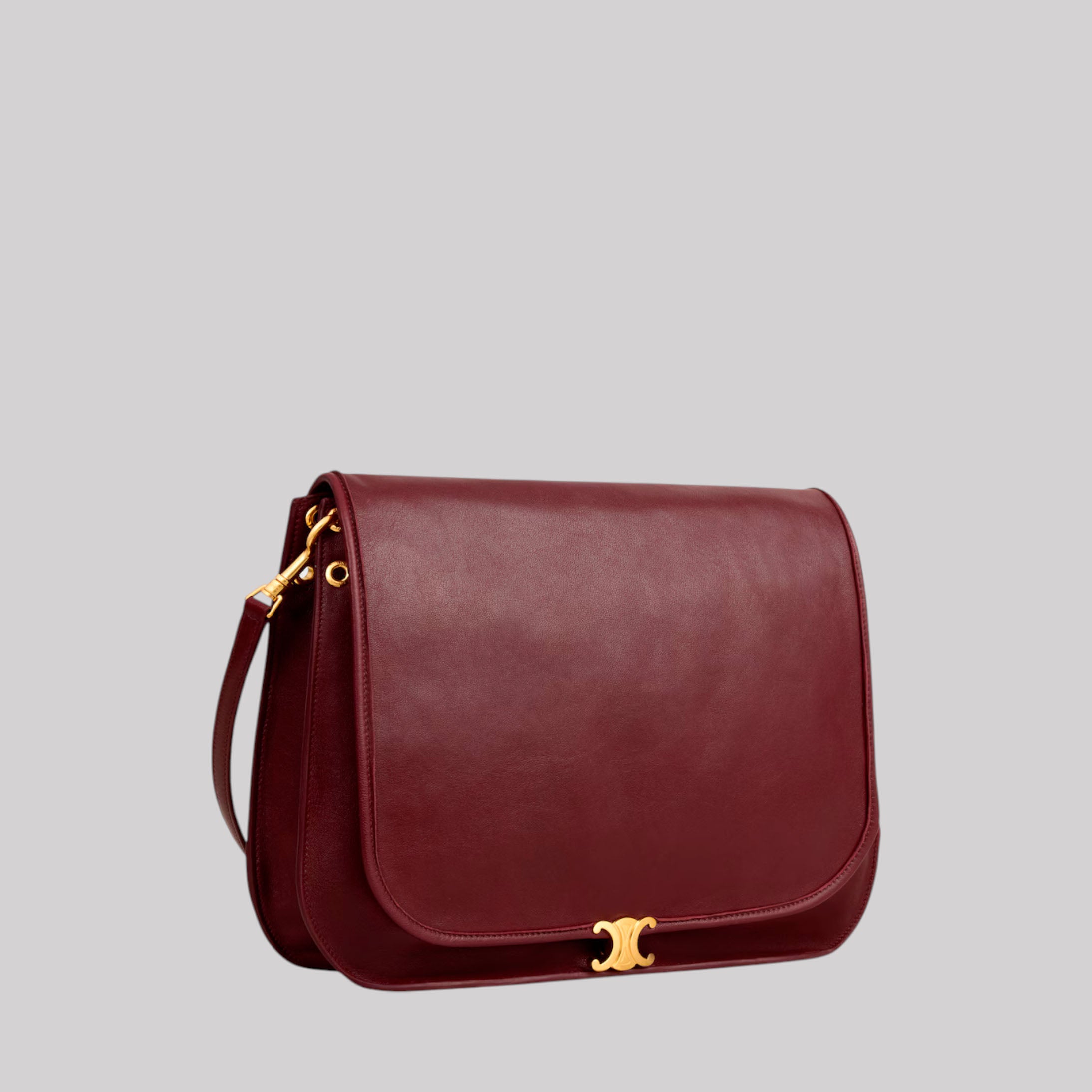 Soft Triomphe Besace In Supple Shiny Lambskin