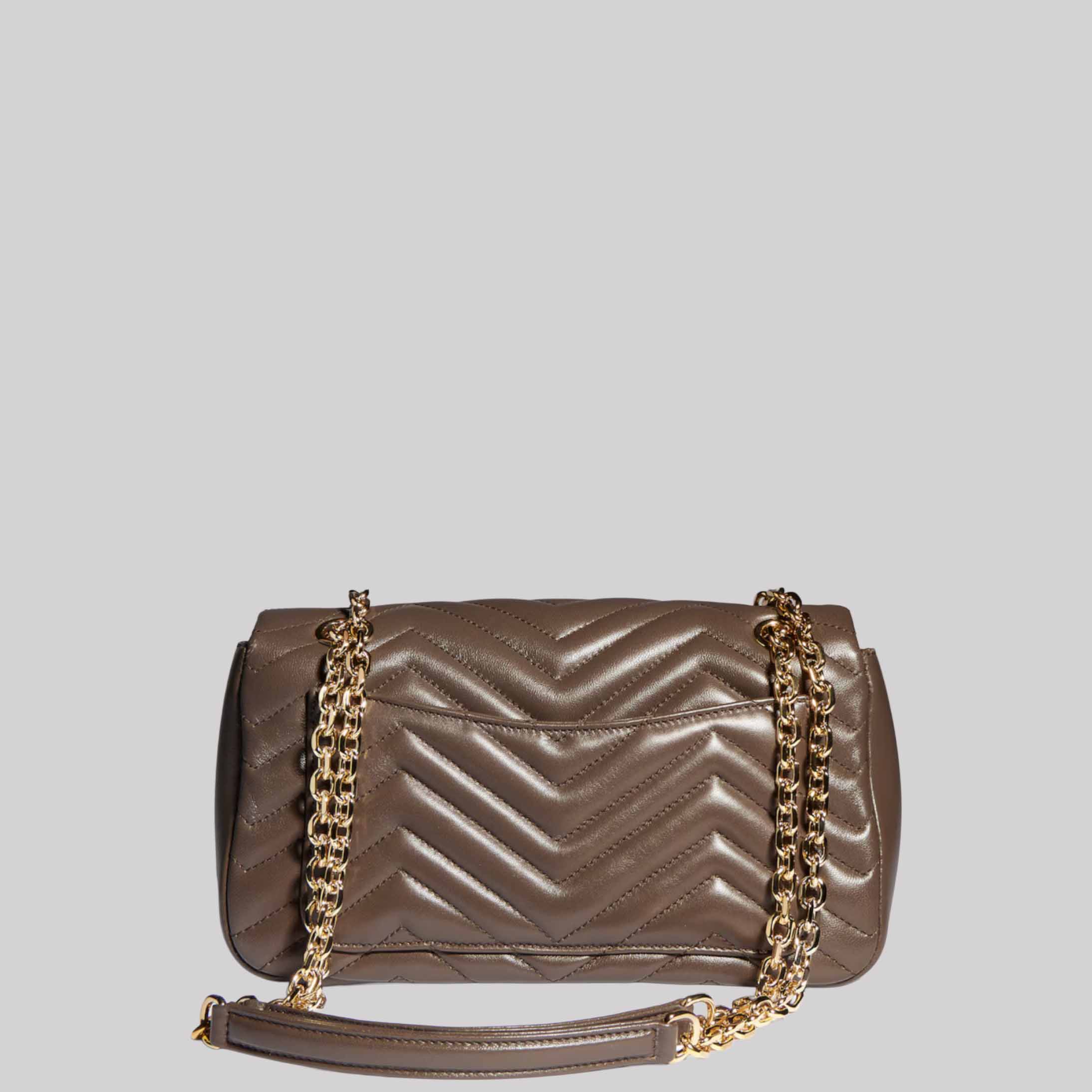 GG Marmont Medium Shoulder Bag