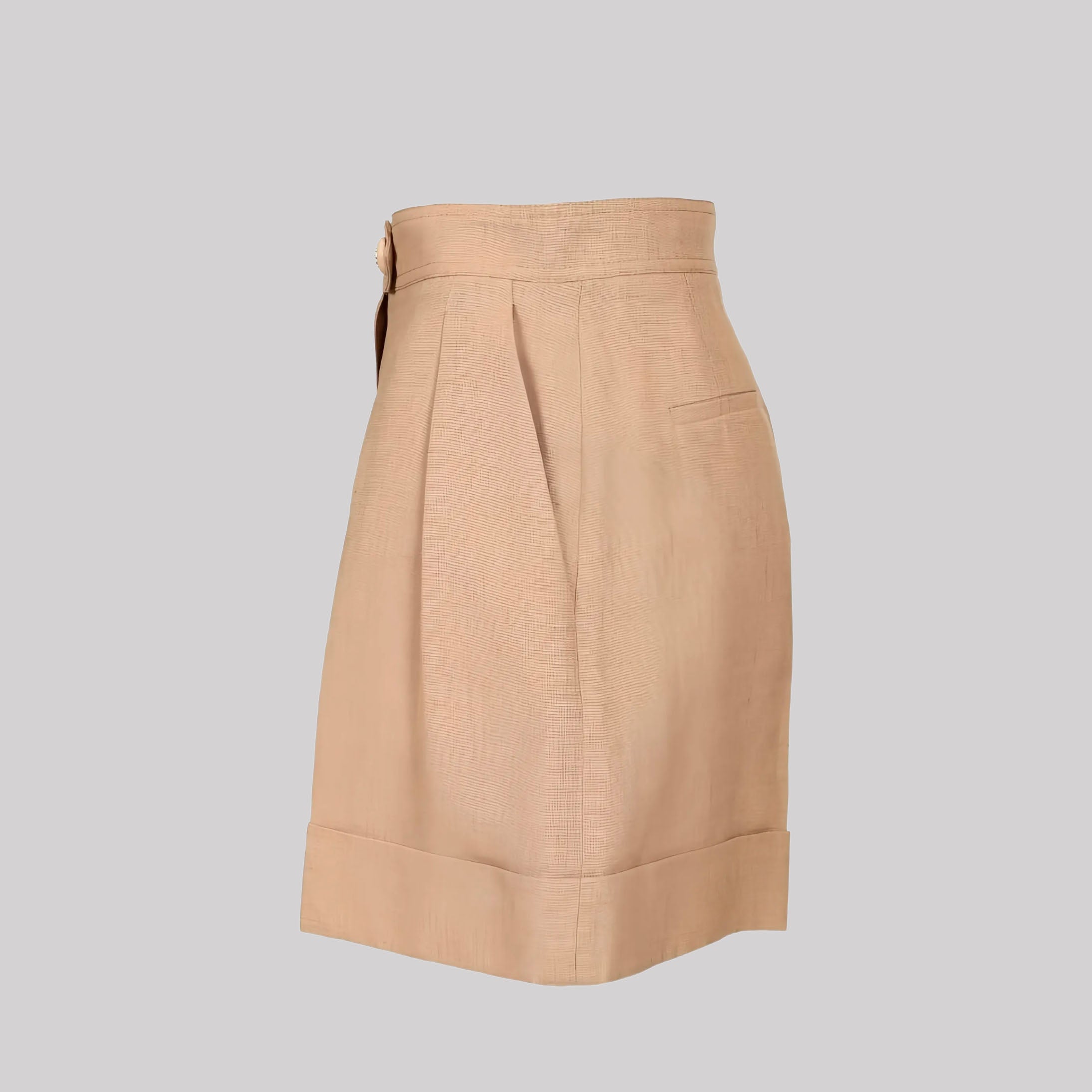 Shorts With Gathered Ankles