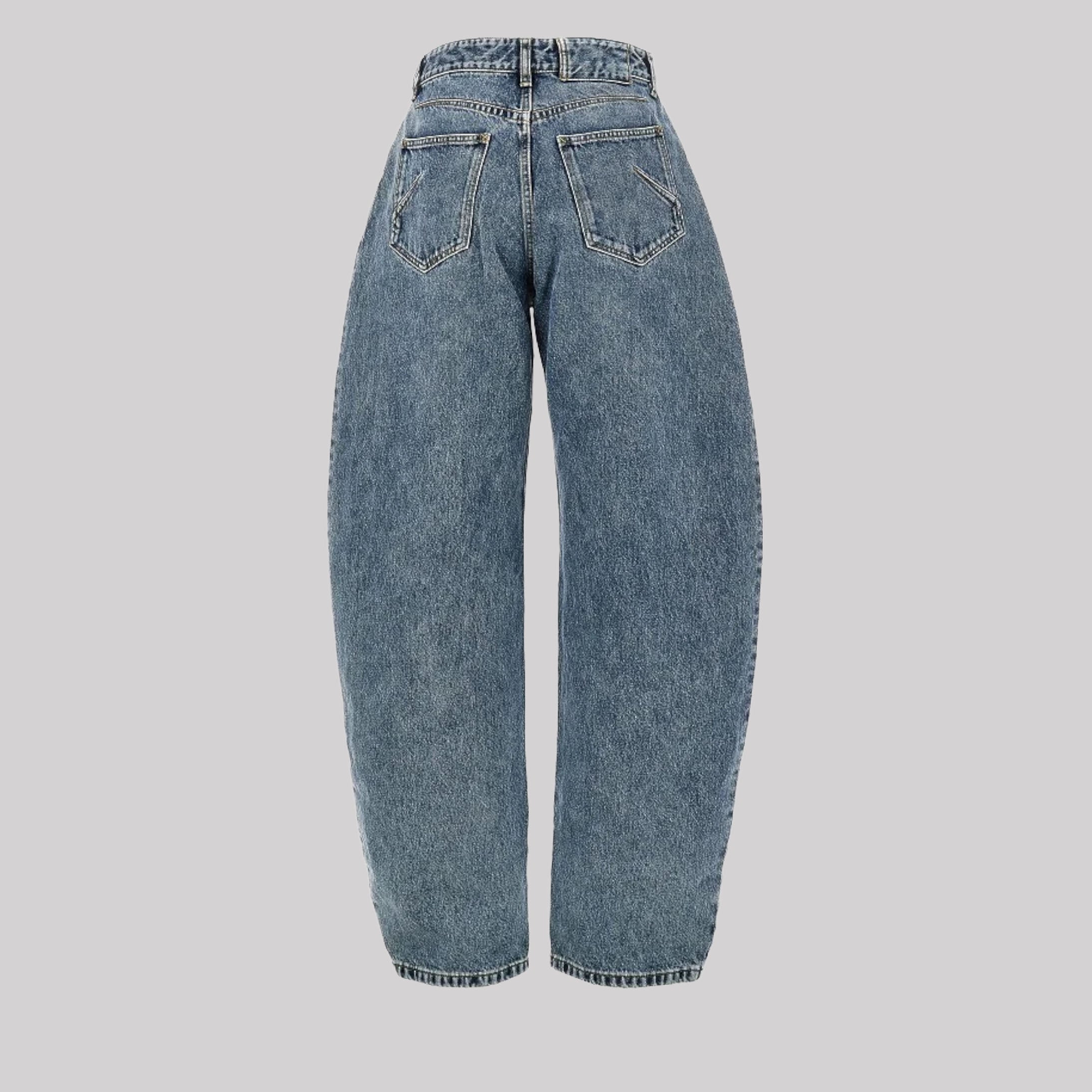 Curved Five-Pocket Jeans