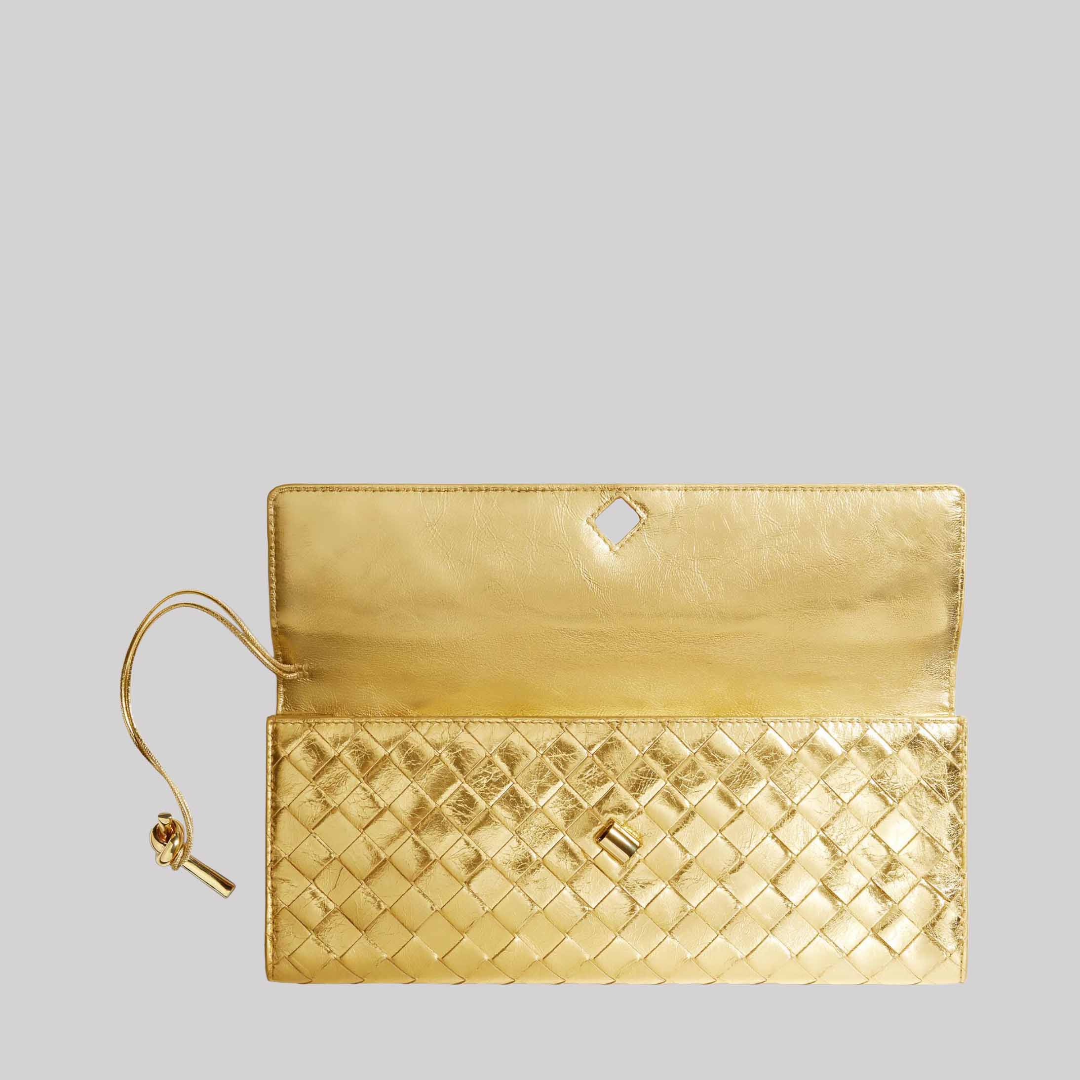 Andiamo Clutch