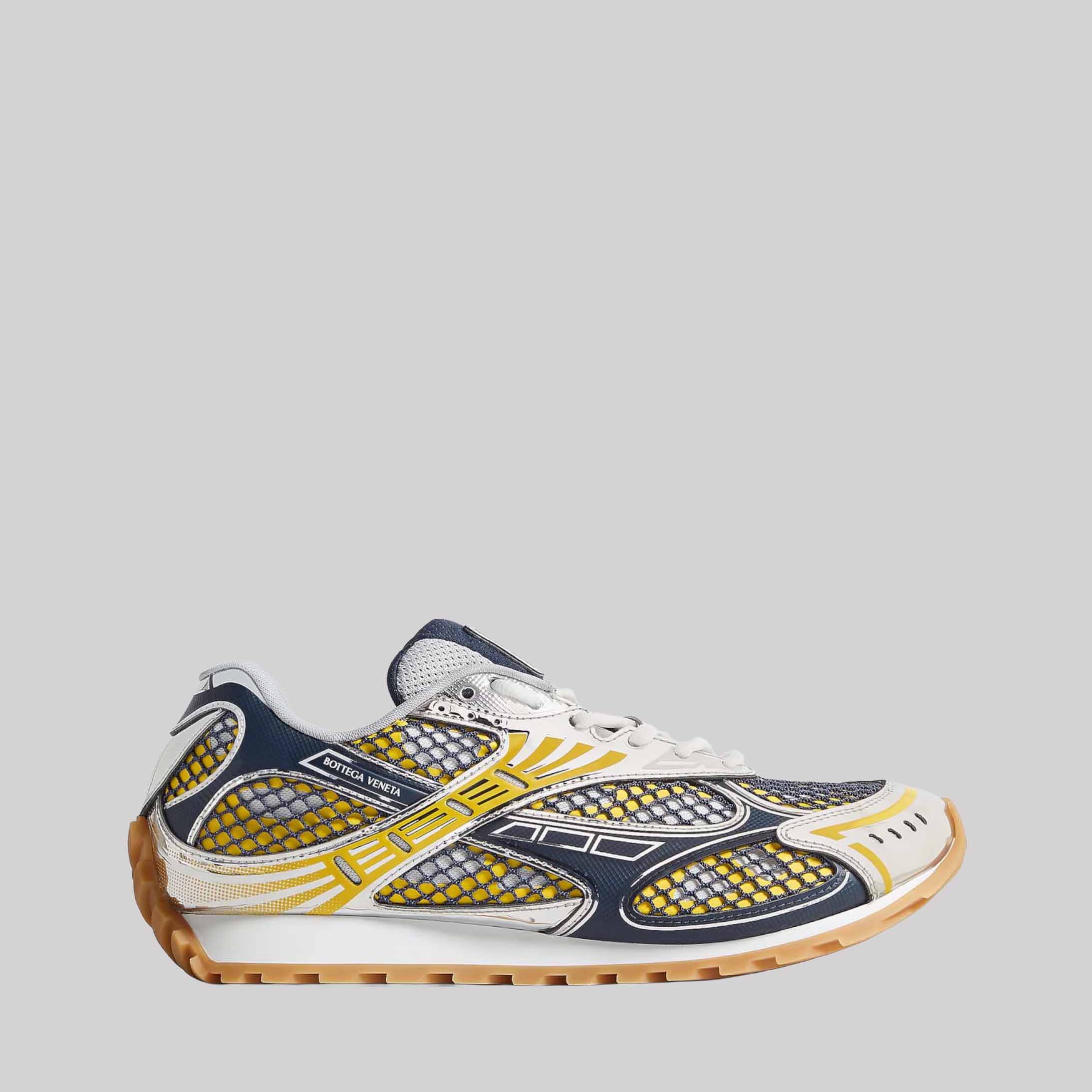 Orbit Sneaker