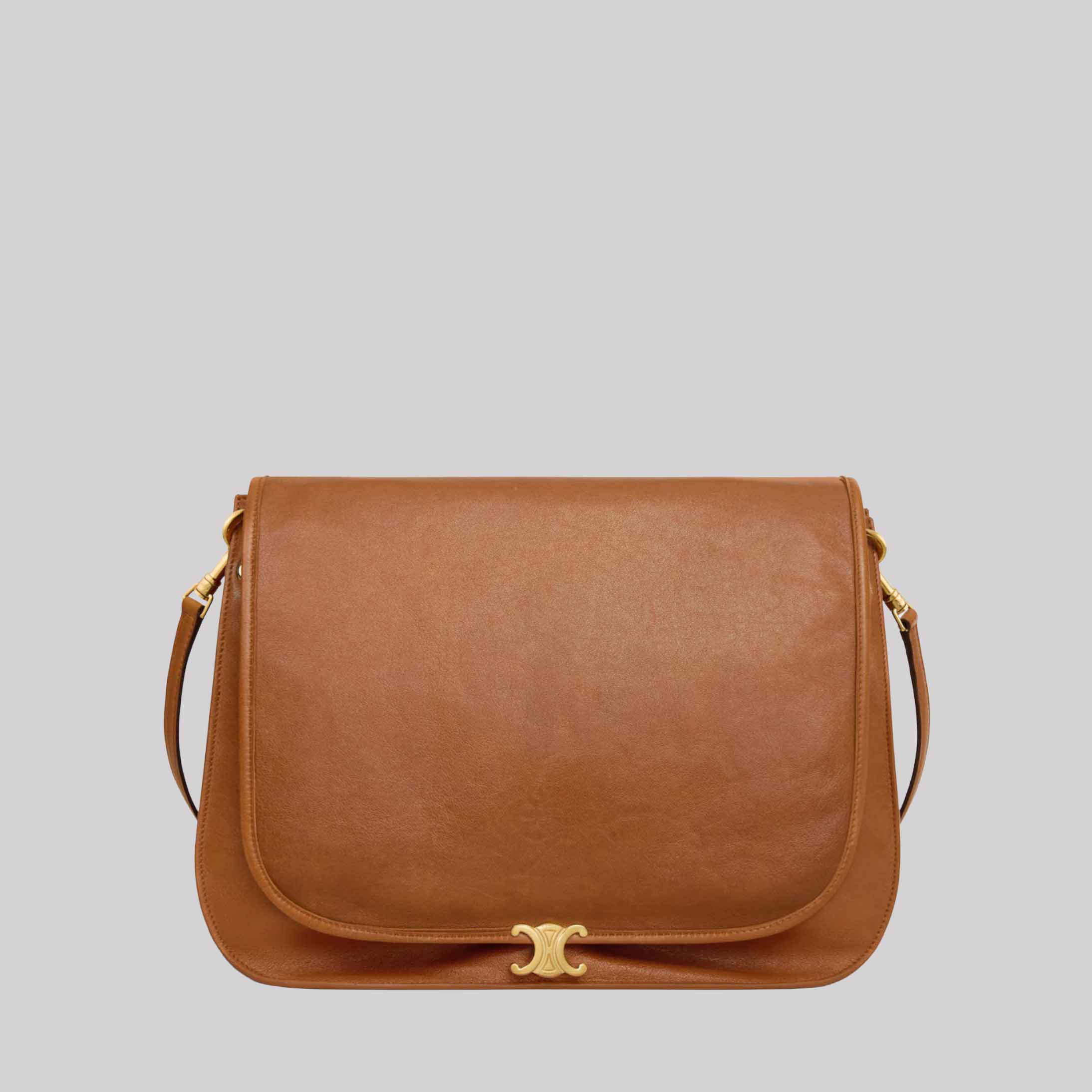 Soft Triomphe Besace In Supple Shiny Lambskin