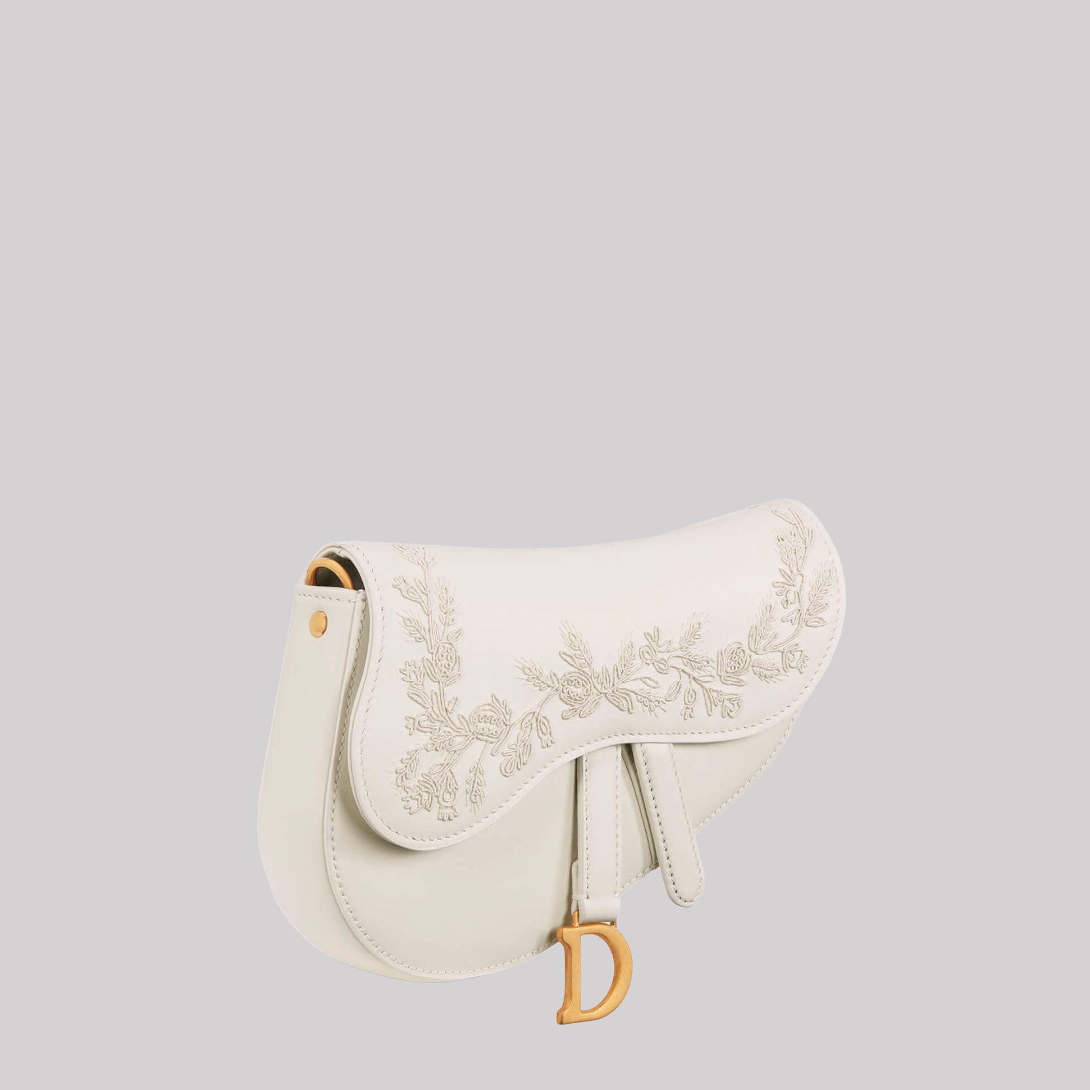 Small Saddle Bag With Chain