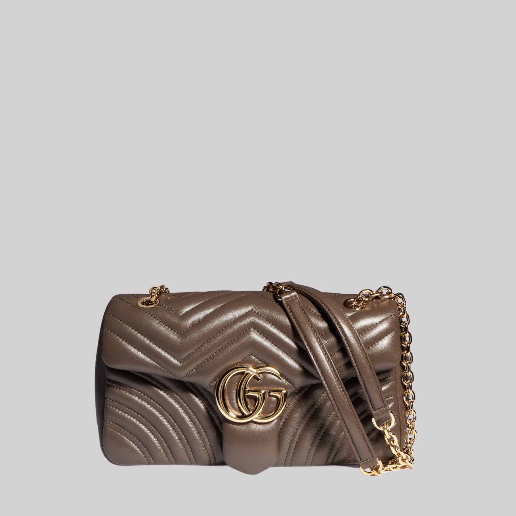 GG Marmont Medium Shoulder Bag