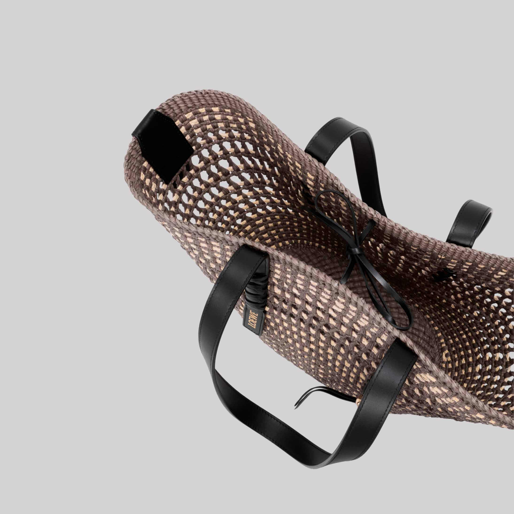 Medium Braid Basket In Iraca Palm And Calfskin