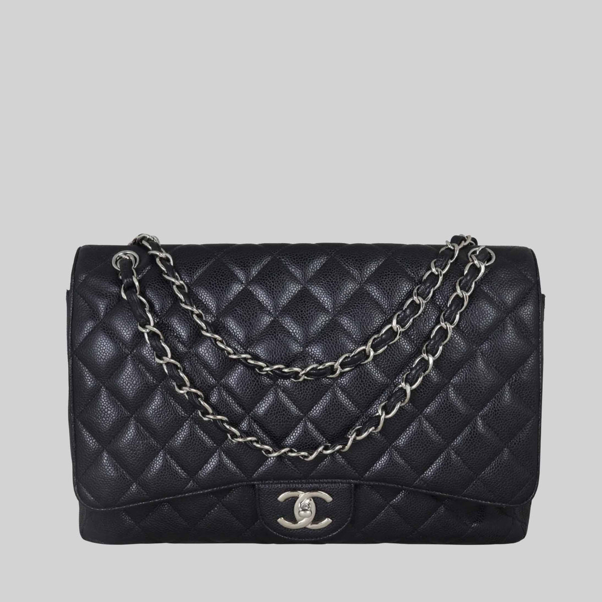 Maxi Classic Handbag Grained Calfskin