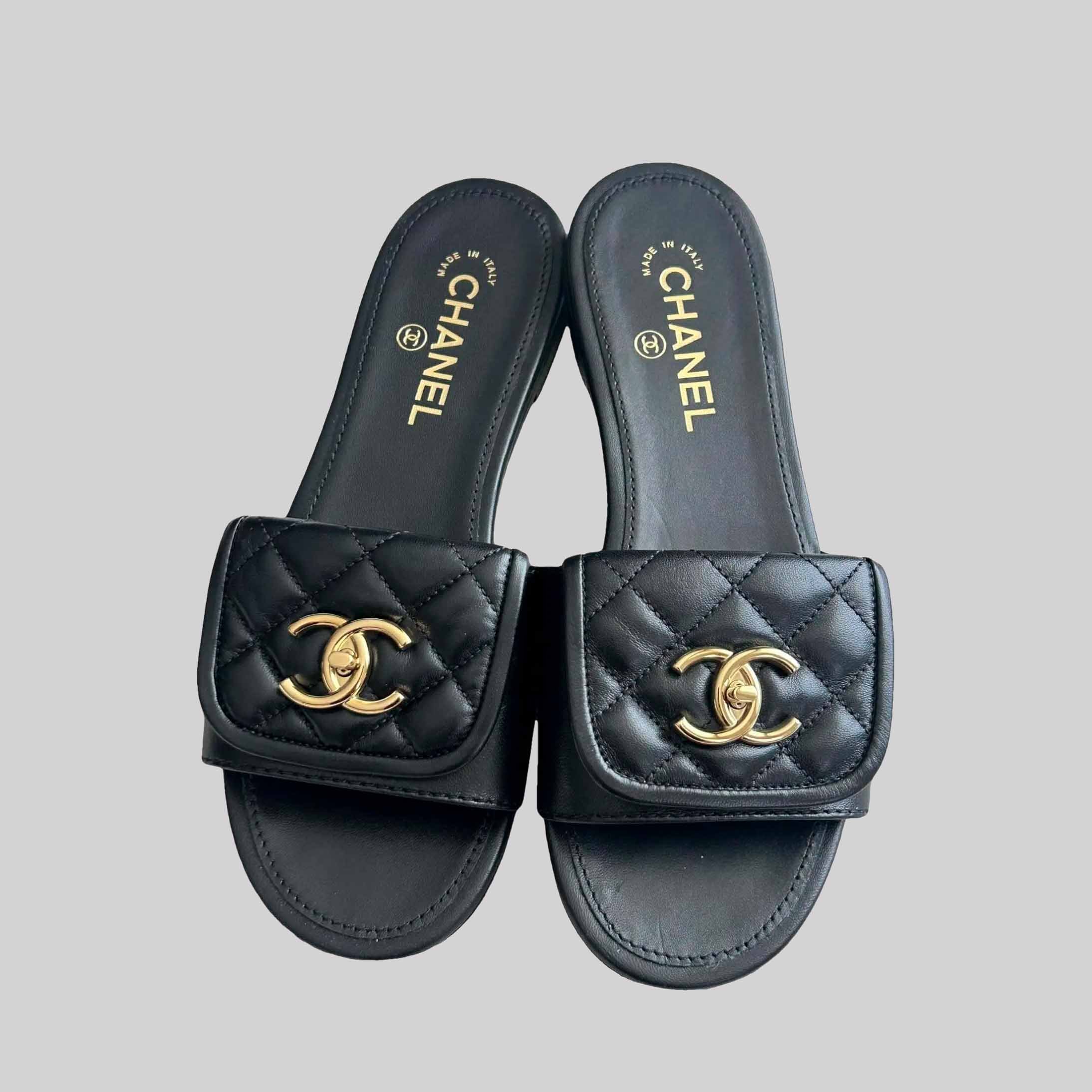 Mules in Lambskin