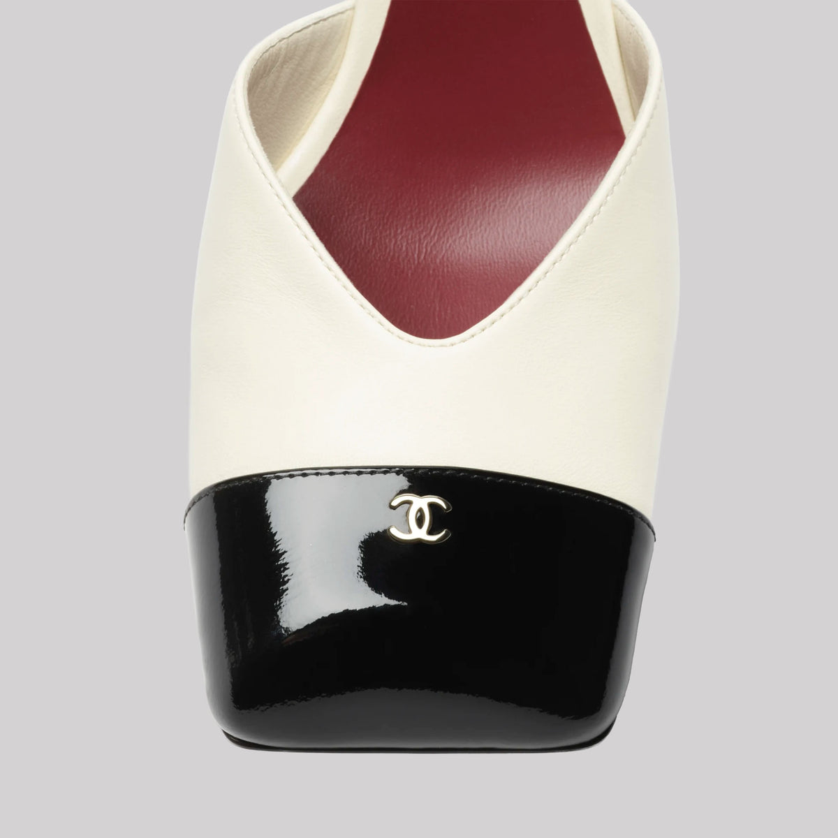 Slingback Heels Square